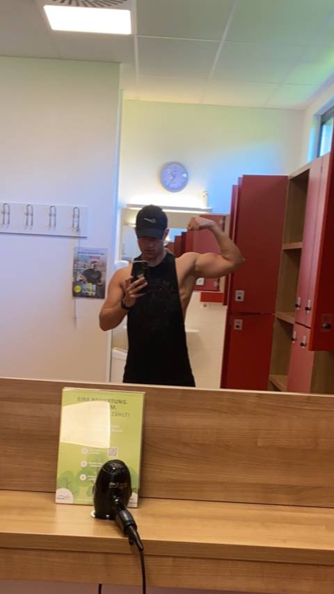 @sandwichsmasher @sandwichsmasher