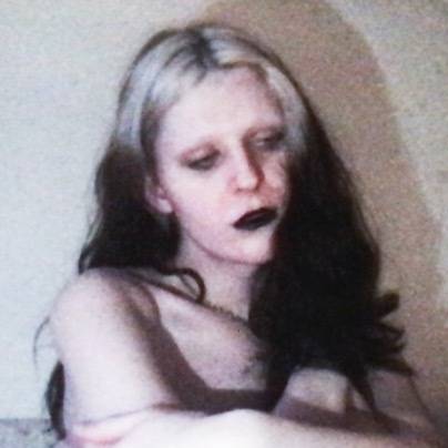 @thegothdahlia @thegothdahlia