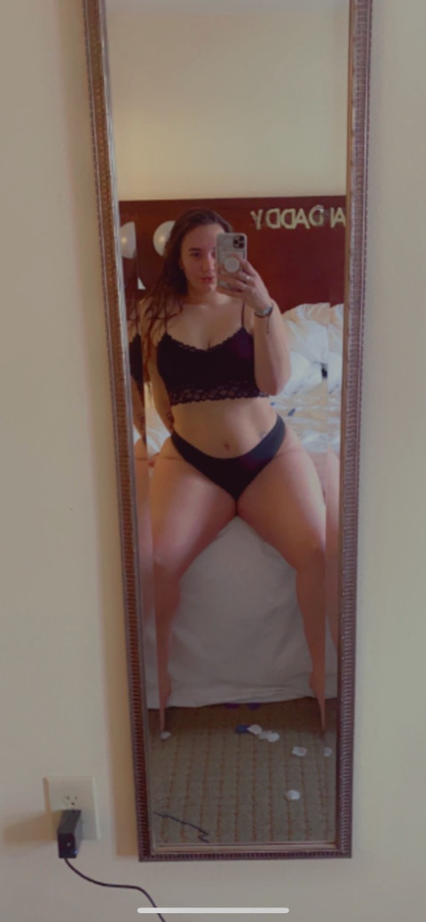 Snow White profile picture