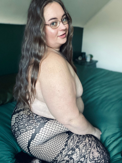 NerdyPeachessVIP profile picture