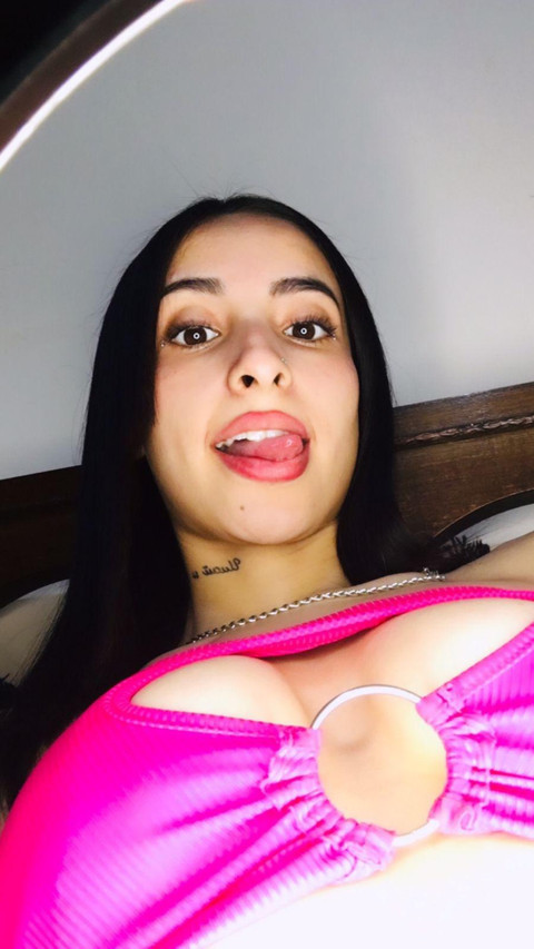 𝖖𝖚𝖊𝖊𝖓 𝖔𝖋 𝖙𝖍𝖊 𝖕𝖎𝖌𝖘 profile picture