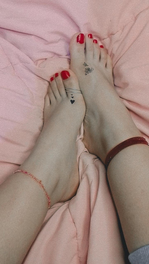 Happy feet profile picture