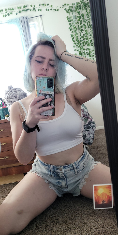 Em profile picture