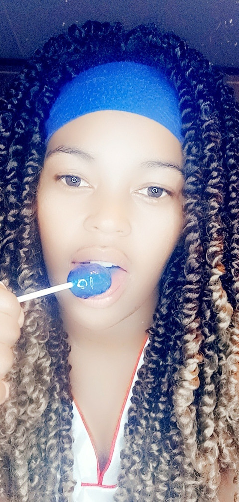 Yvonnelove profile picture