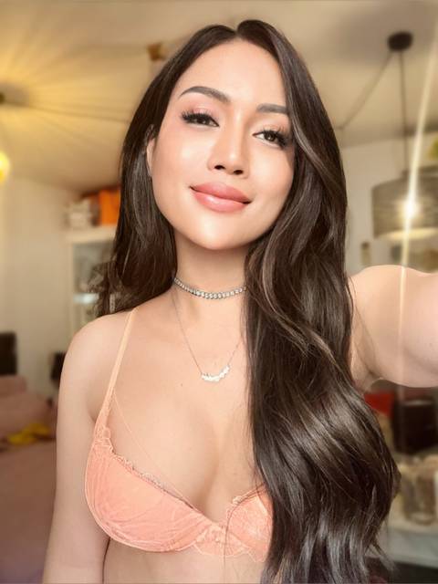 @ladyboybella @ladyboybella