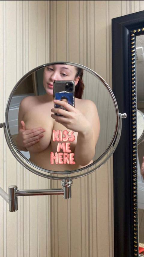 @karmaluvsyou1 nude karmaluvsyou1 nude