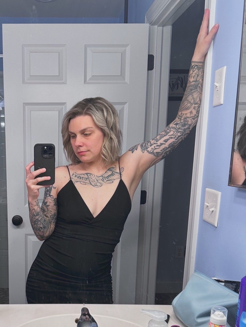 𝓐𝓶𝓫𝓮𝓻 𝓡𝓸𝓼𝓮 profile picture