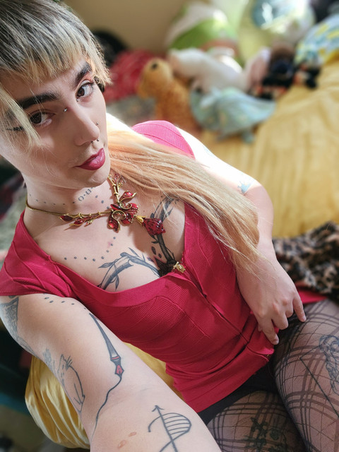 Fleur-de-tease profile picture