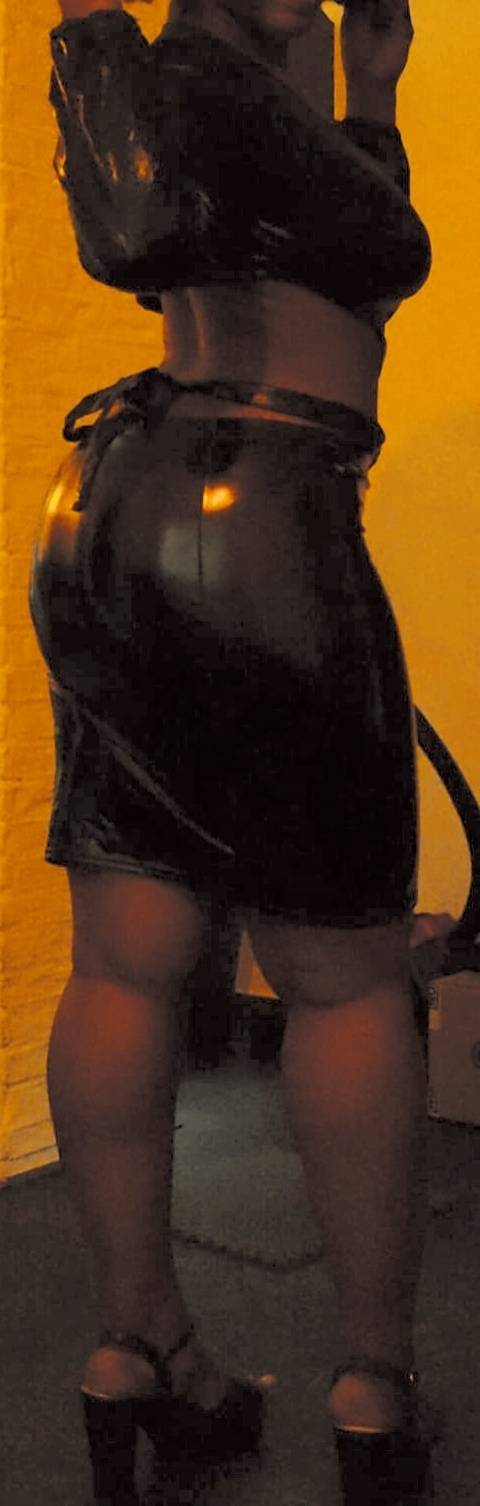 @spicyblackkitty @spicyblackkitty