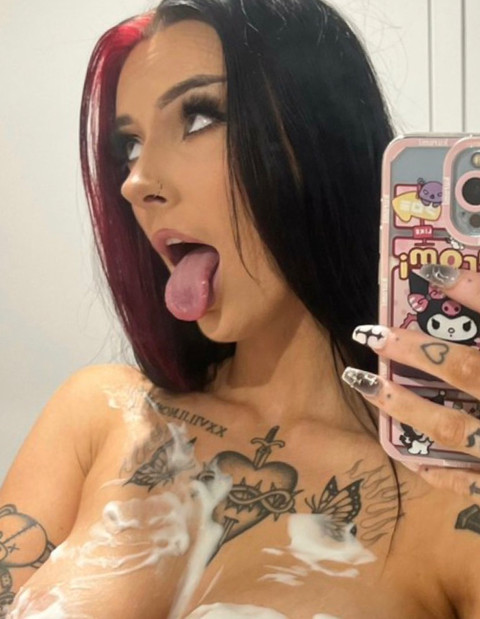 Nikki profile picture