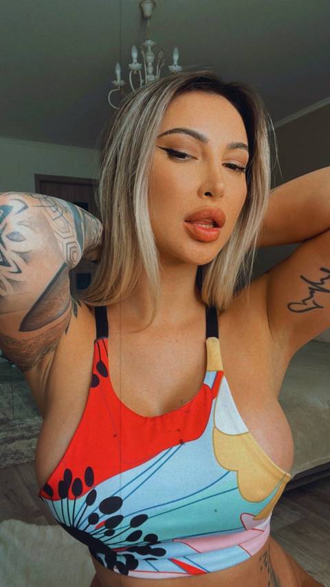 @blond_elle @blond_elle