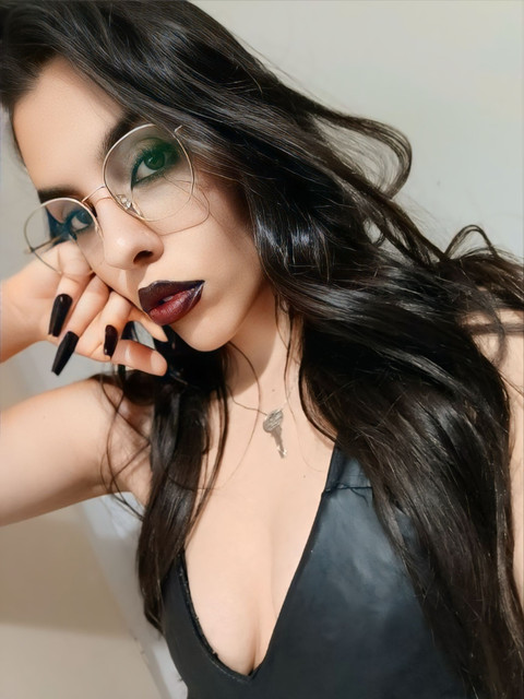 HOLE DESTROYER  😈 profile picture