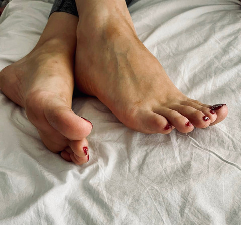 Posh Feet profile picture