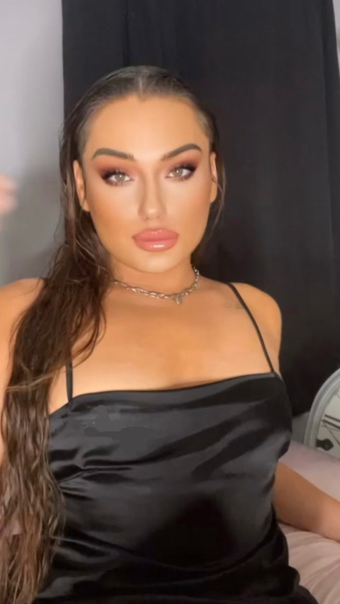 BAD TRANS HO 🍆 profile picture