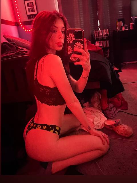 @alyssababyrain @alyssababyrain