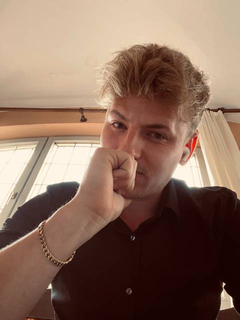 @toyboy_jr @toyboy_jr