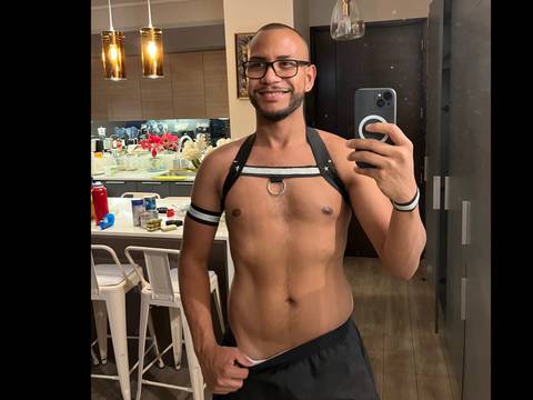 @latinocaramelo @latinocaramelo