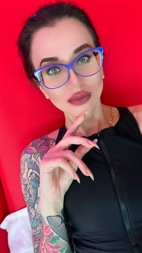 juliadomaina profile picture