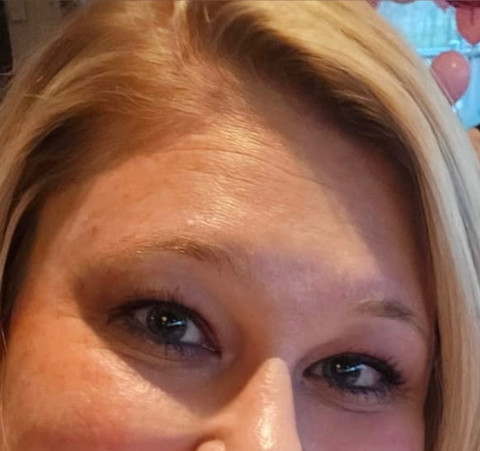 CurVyBloNdeWife124 profile picture