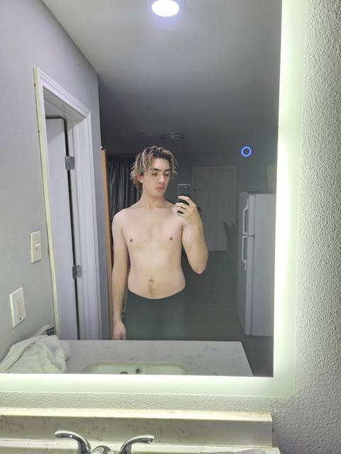 @noahconantwink nude noahconantwink nude