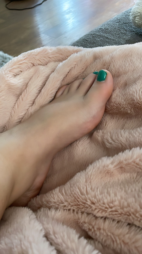 Crispyyy feet profile picture