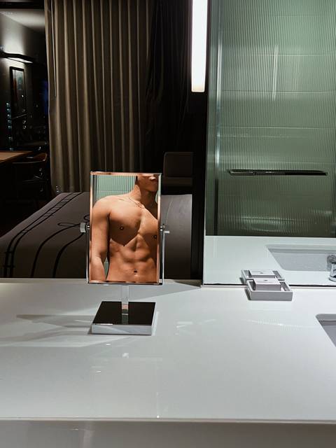 @ollieyanggg nude ollieyanggg nude