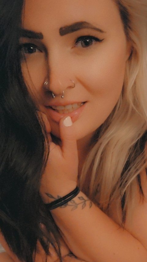 Petite Feet profile picture