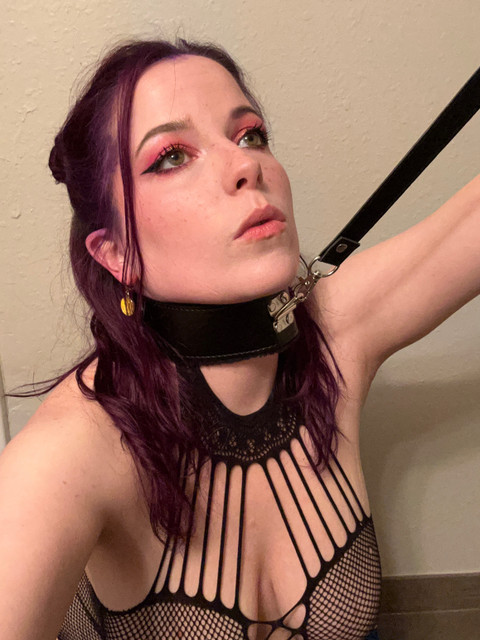 Rose profile picture