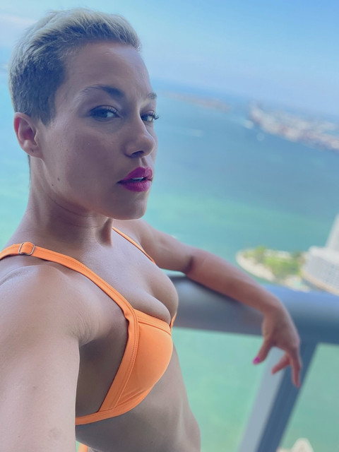 FoxyB 🦊 profile picture