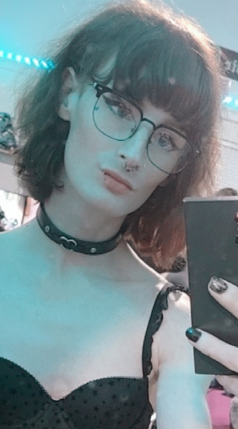 Puppygirl Evie profile picture