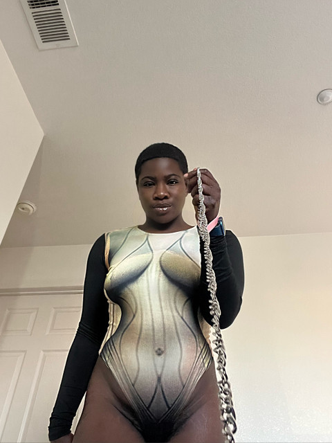 Your Ebony Superior Mistress Liza Bell profile picture