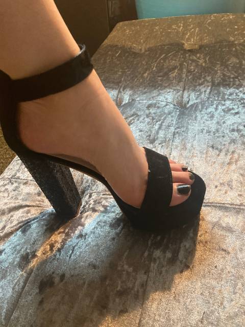 @petitelittleonex nude petitelittleonex nude