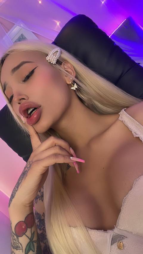 @violetweeknd @violetweeknd