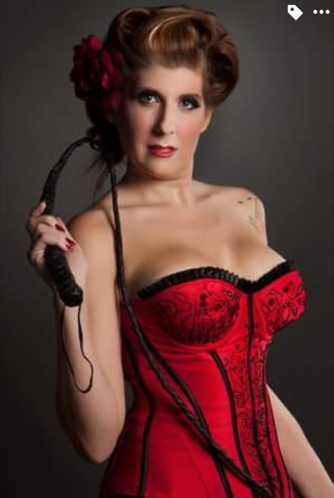 Nicole Orchid profile picture