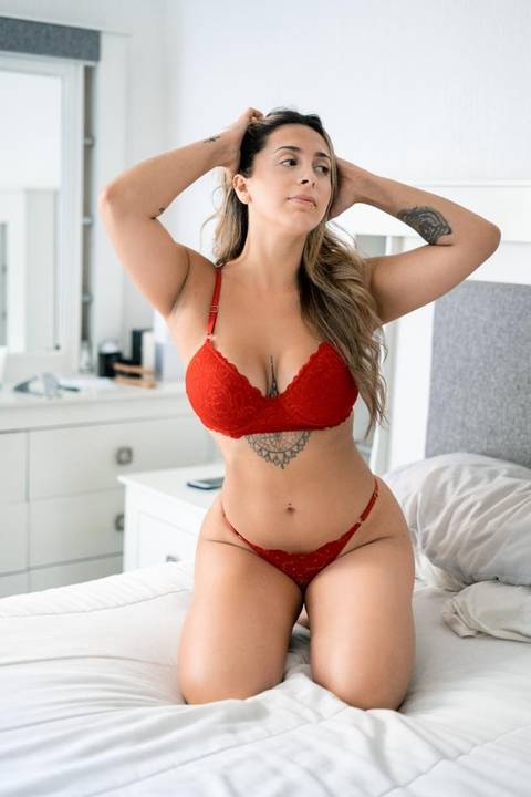 @coninacull @coninacull