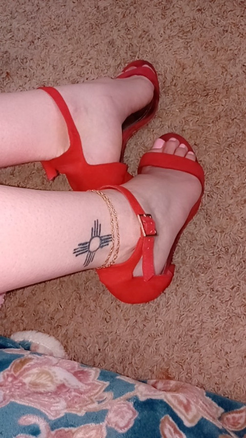 Foot Fetish page <3 profile picture