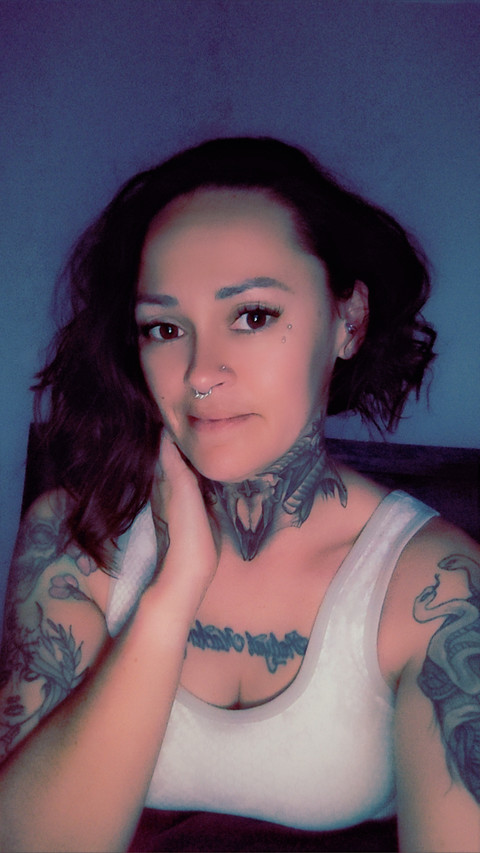 Livvy profile picture