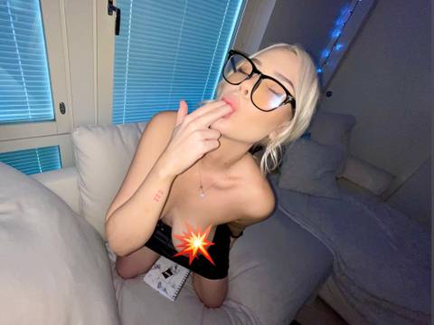 @emiliiiaxx @emiliiiaxx