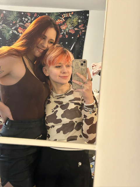 Femdom&femsub duo 😈🩷 profile picture