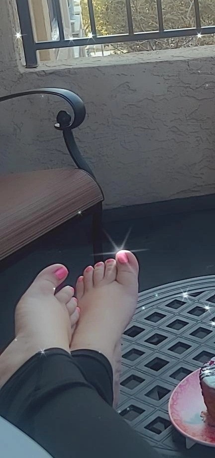 QT Feet profile picture