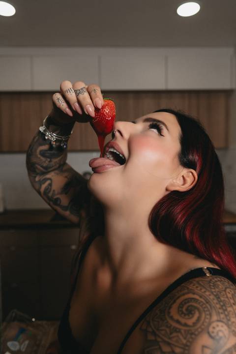 @caresmarie nude caresmarie nude