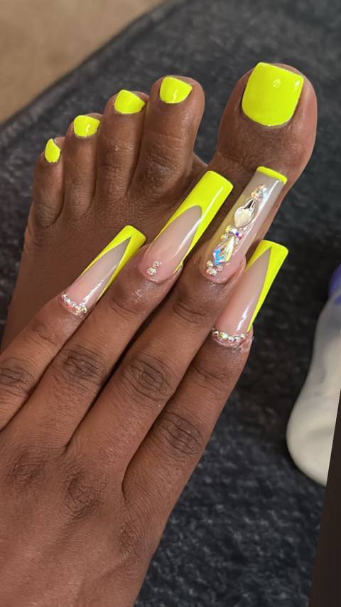 @boricuabarbie @boricuabarbie