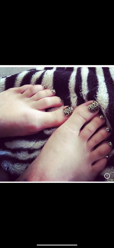 BarefootAnna22 profile picture