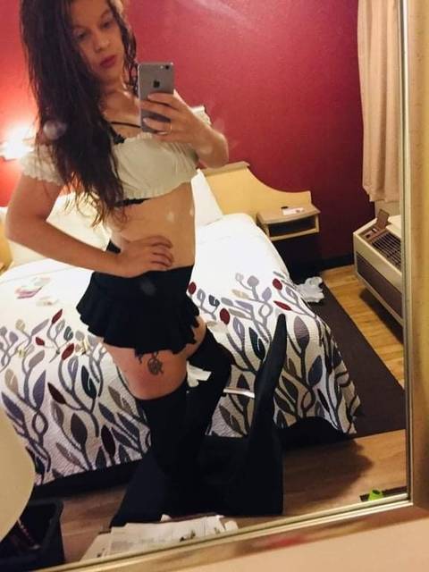 @nicoleebaby21 @nicoleebaby21