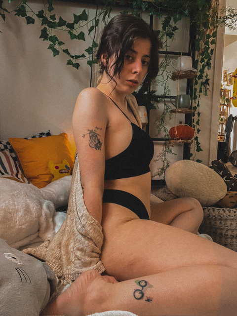 @roxykitty0409 @roxykitty0409