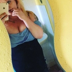 XCourtx profile picture