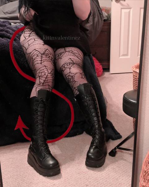 @kittnvalentinez @kittnvalentinez