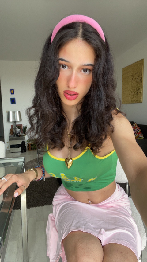 MarinaπΈ profile picture