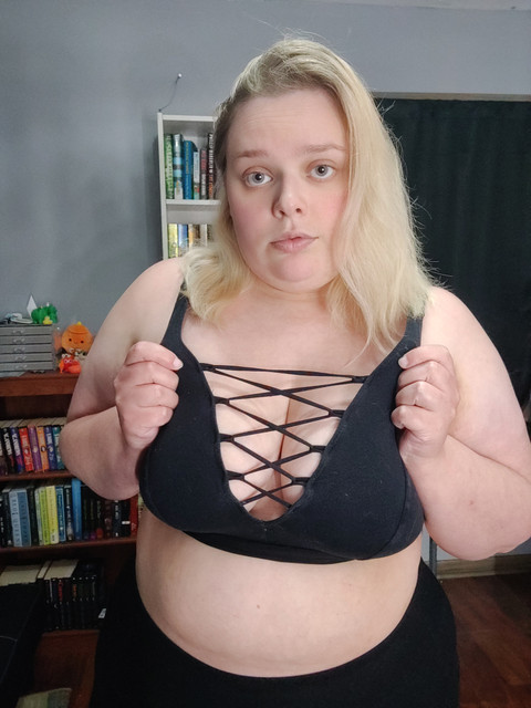 No PPV Phoebeβ€οΈ profile picture