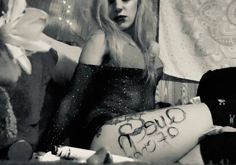 @queenofchaosolo nude queenofchaosolo nude